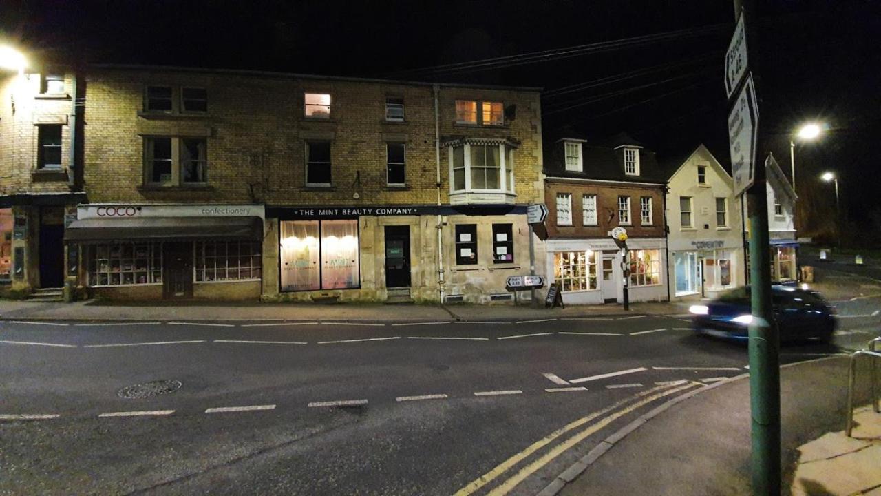 Stylish Town Centre Apartments Nailsworth Extérieur photo