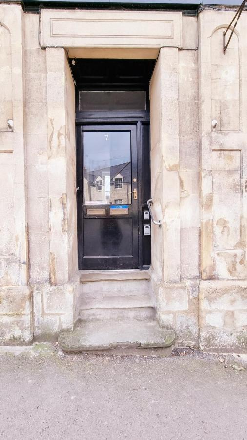 Stylish Town Centre Apartments Nailsworth Extérieur photo